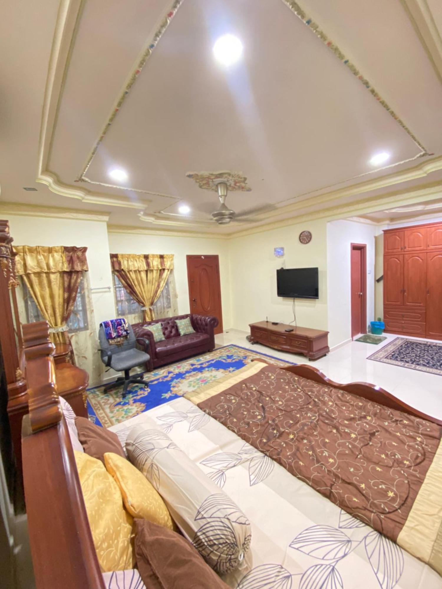 Nenda Homestay Kampong Baharu Cheras Batu Sa-Belas Ngoại thất bức ảnh